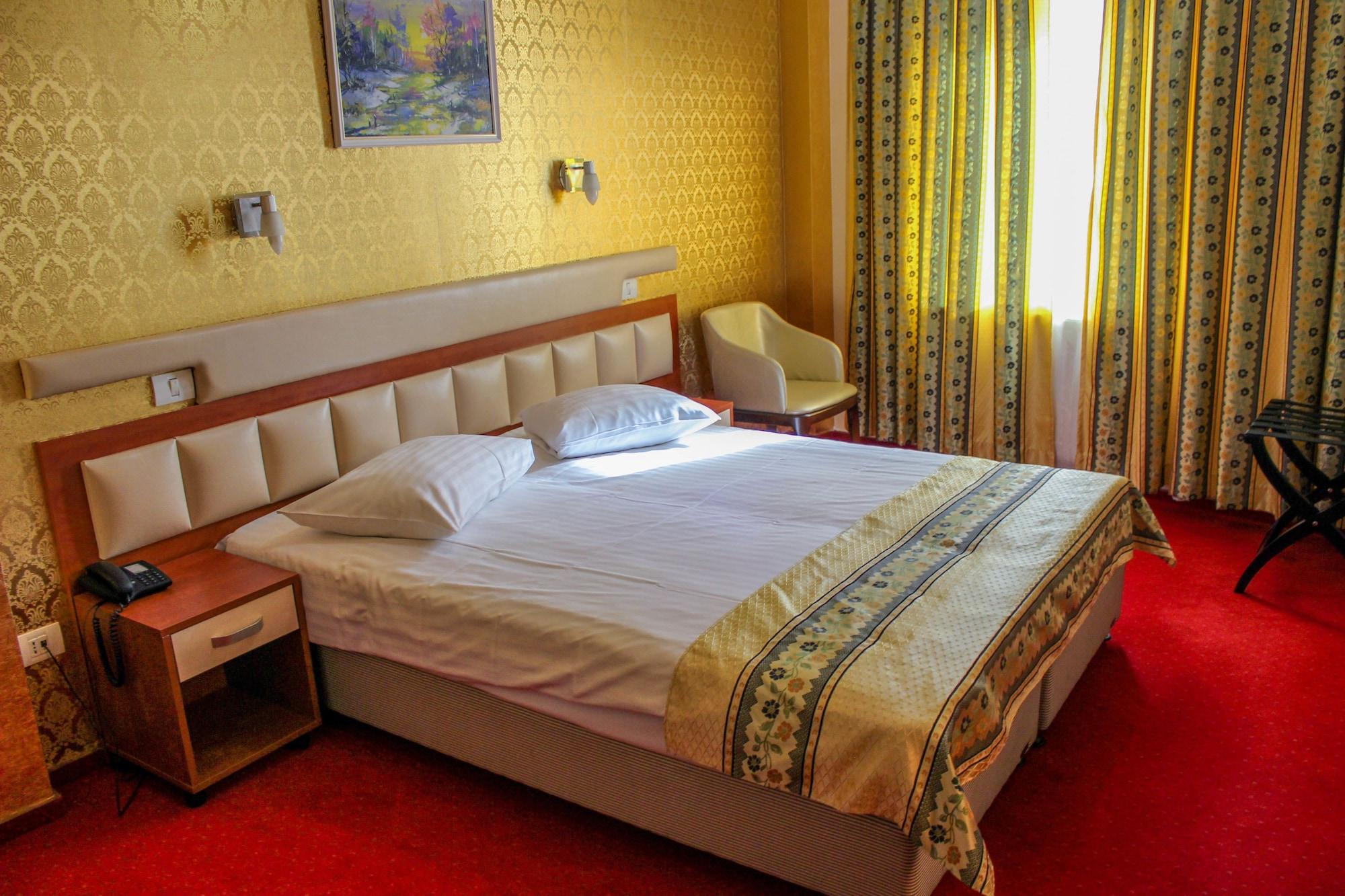 Kosher Hotel Lev Or بوخارست المظهر الخارجي الصورة
