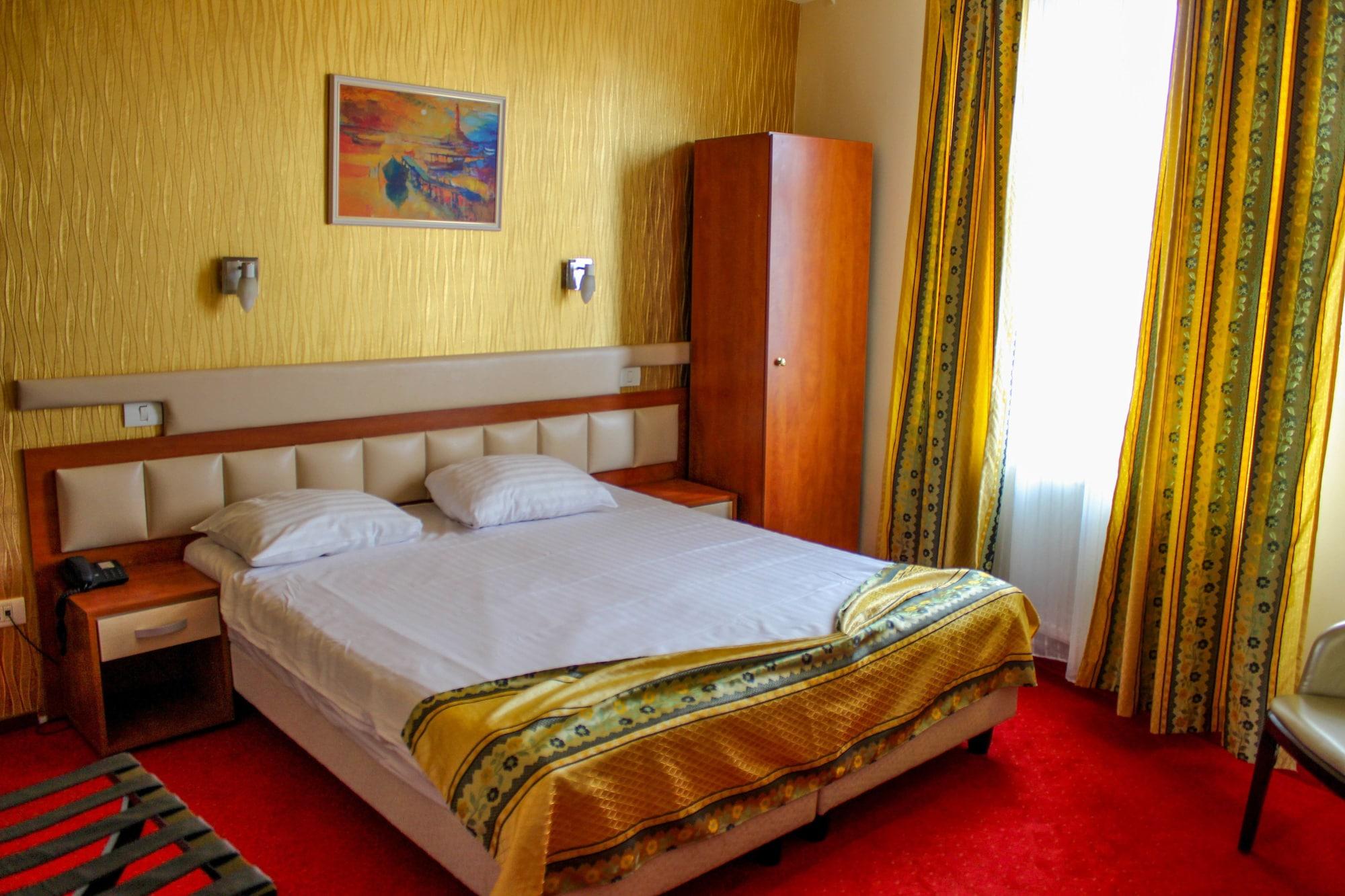 Kosher Hotel Lev Or بوخارست المظهر الخارجي الصورة