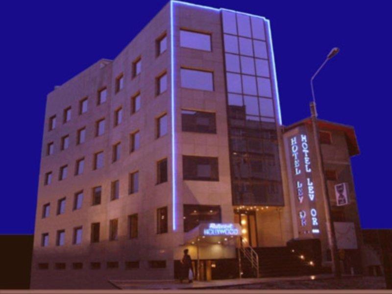 Kosher Hotel Lev Or بوخارست المظهر الخارجي الصورة