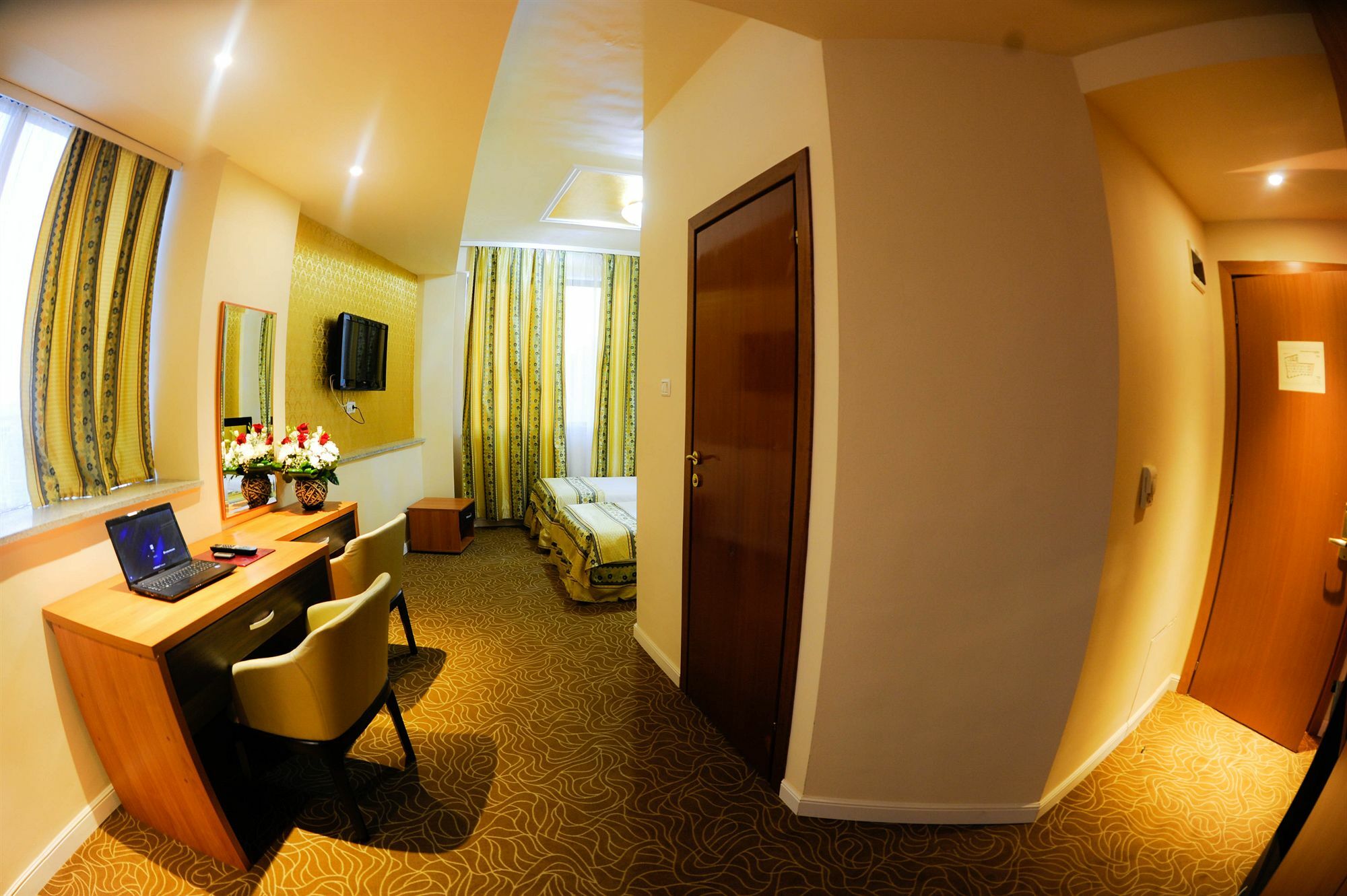 Kosher Hotel Lev Or بوخارست المظهر الخارجي الصورة
