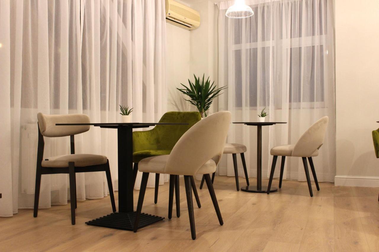 Kosher Hotel Lev Or بوخارست المظهر الخارجي الصورة