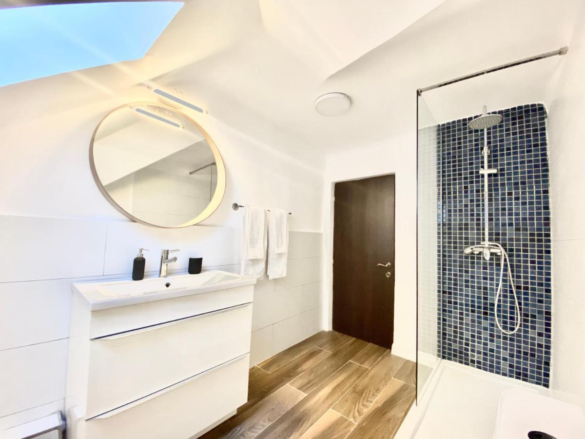 Kosher Hotel Lev Or بوخارست المظهر الخارجي الصورة