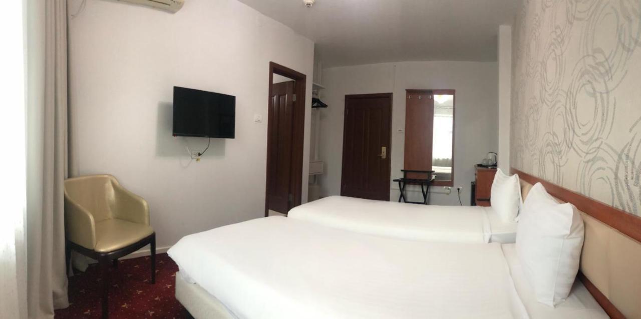 Kosher Hotel Lev Or بوخارست المظهر الخارجي الصورة